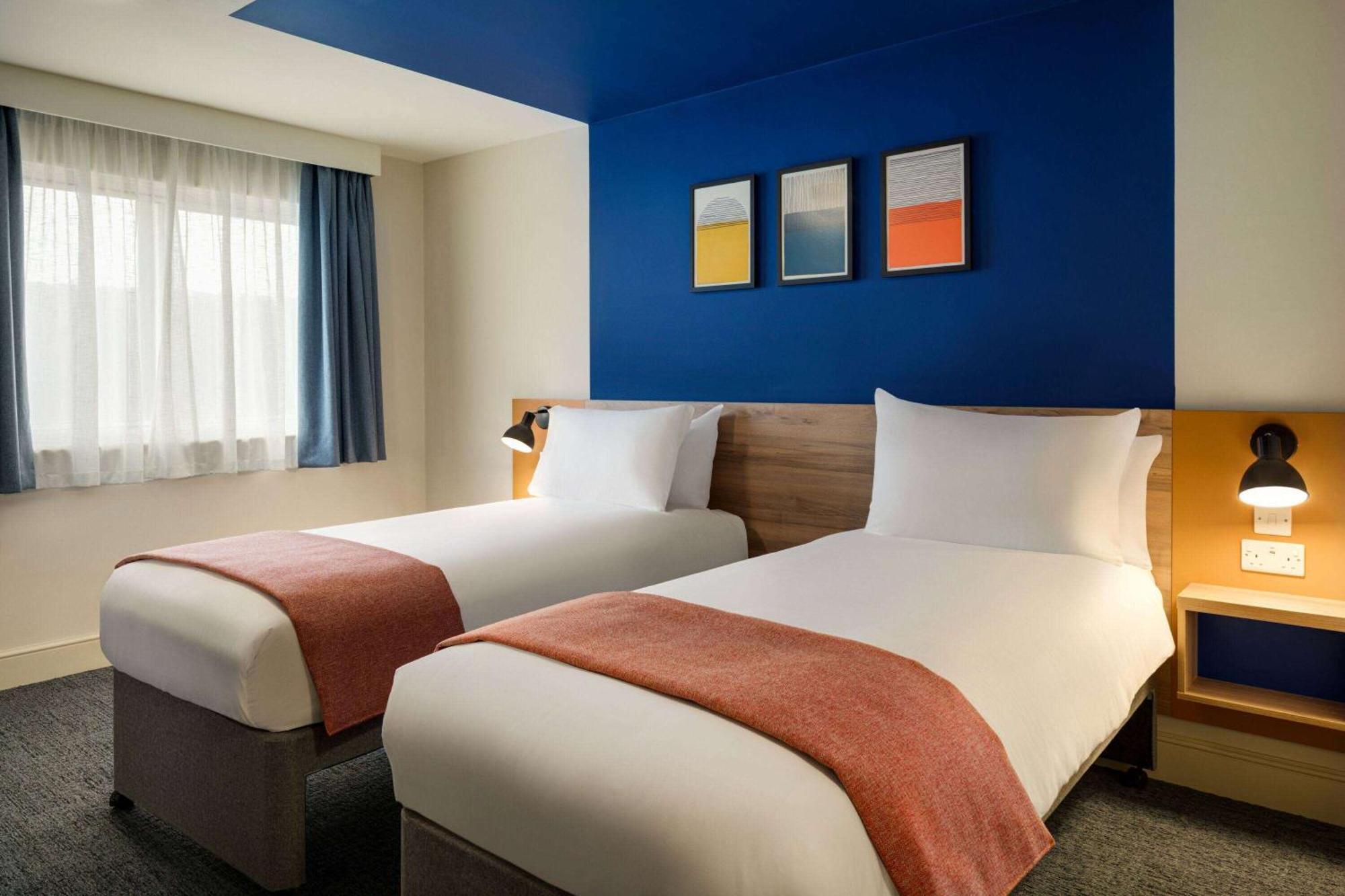 Days Inn Chesterfield - Tibshelf Extérieur photo