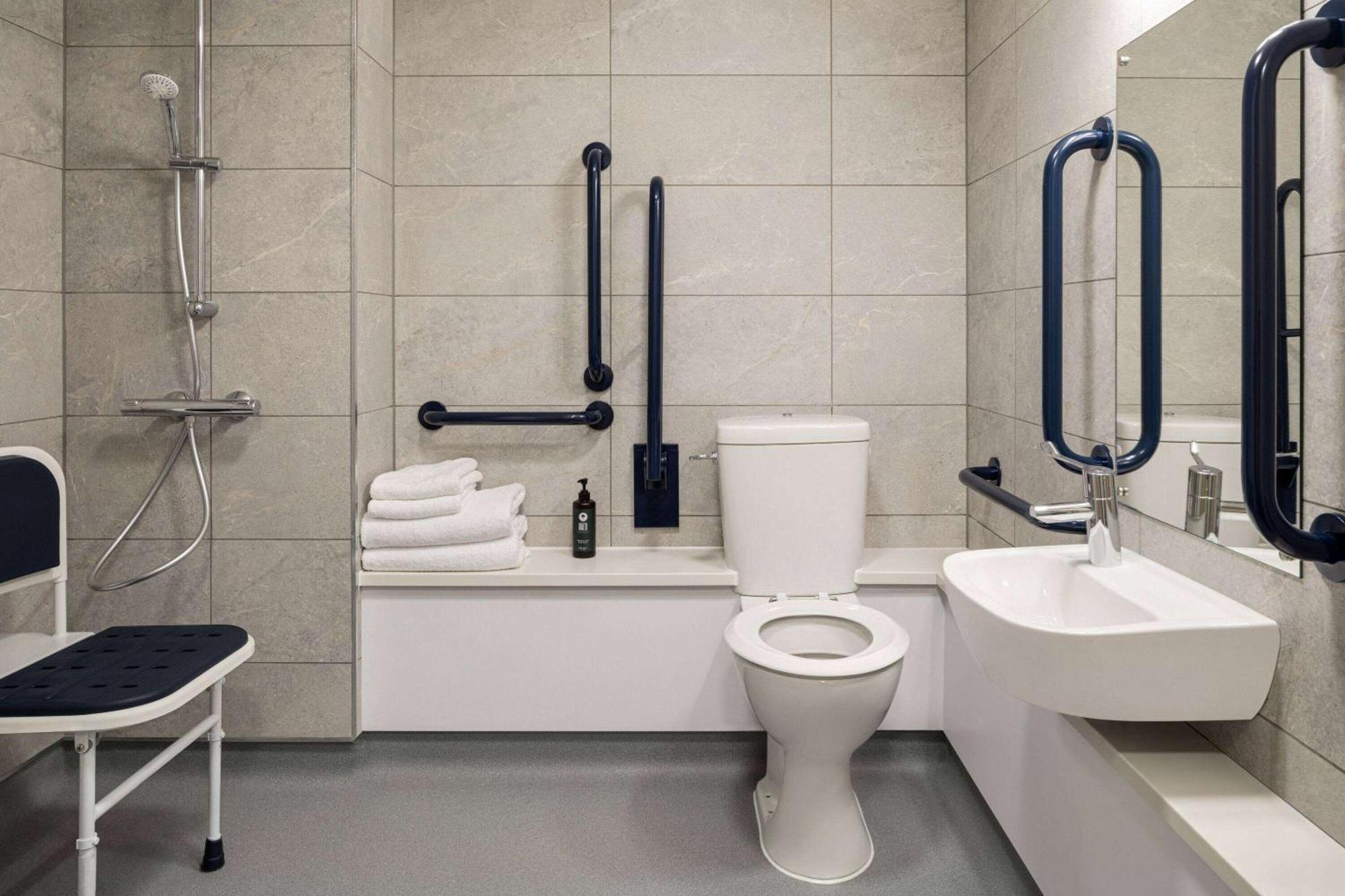 Days Inn Chesterfield - Tibshelf Extérieur photo